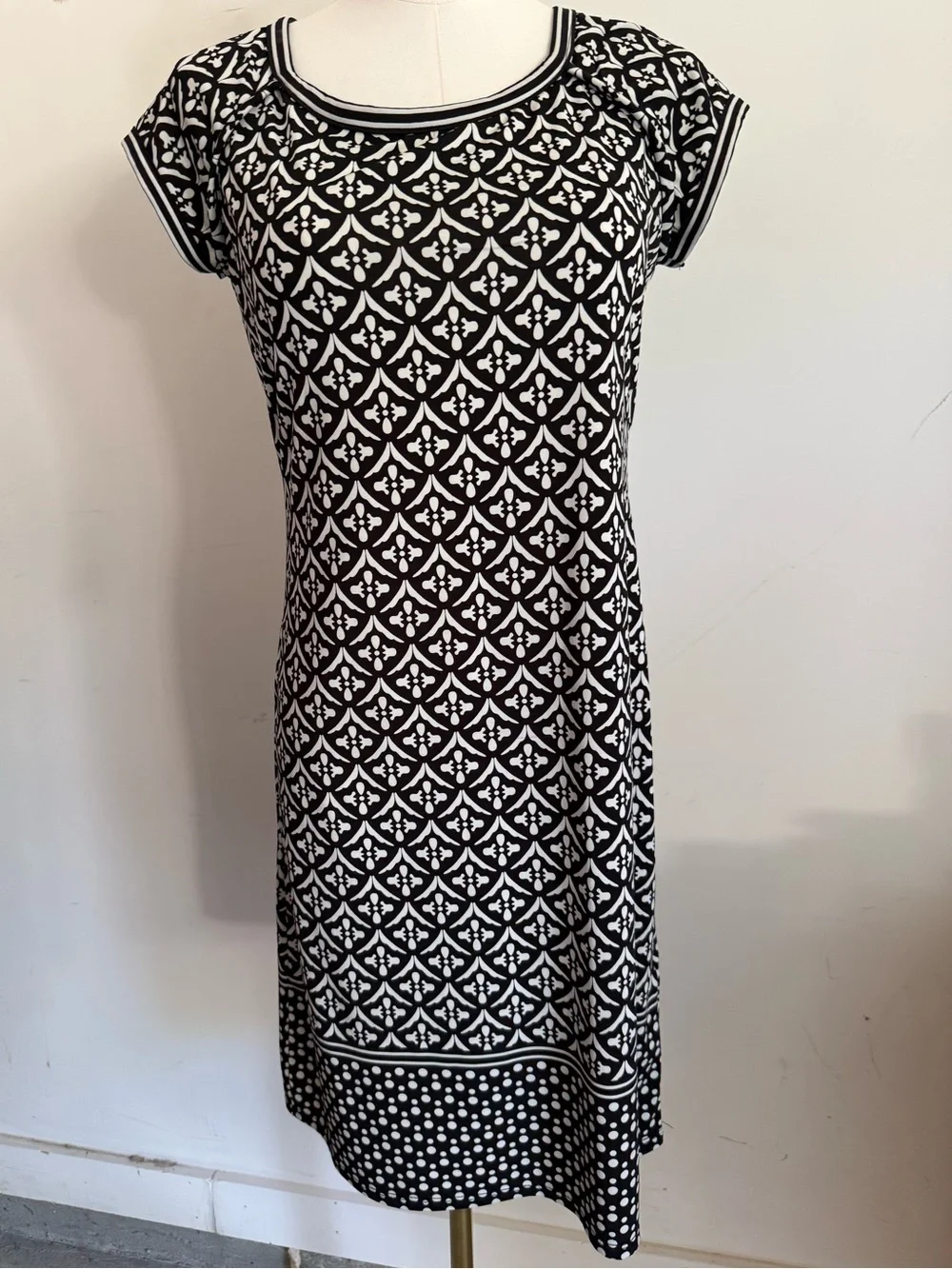 Max Studio Black & White Patterned Midi Dress Sz S
